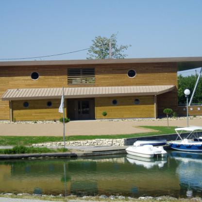 Brisse charpentes Marmande - Habitat de loisirs - Halte nautique
