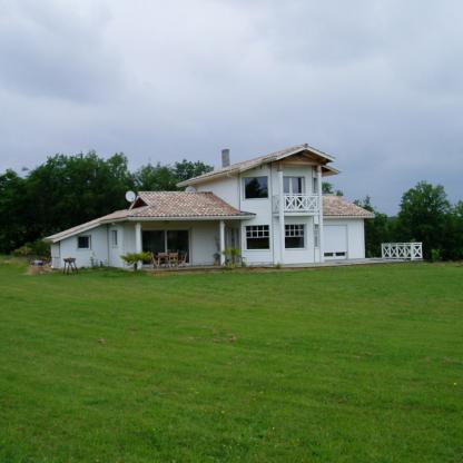 Brisse charpentes Marmande - Maison ossature et bardage bois
