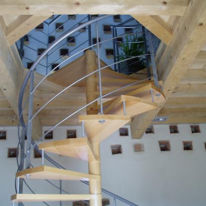 Brisse charpents Marmande - Aménagement intérieur - escalier bois sur-mesure